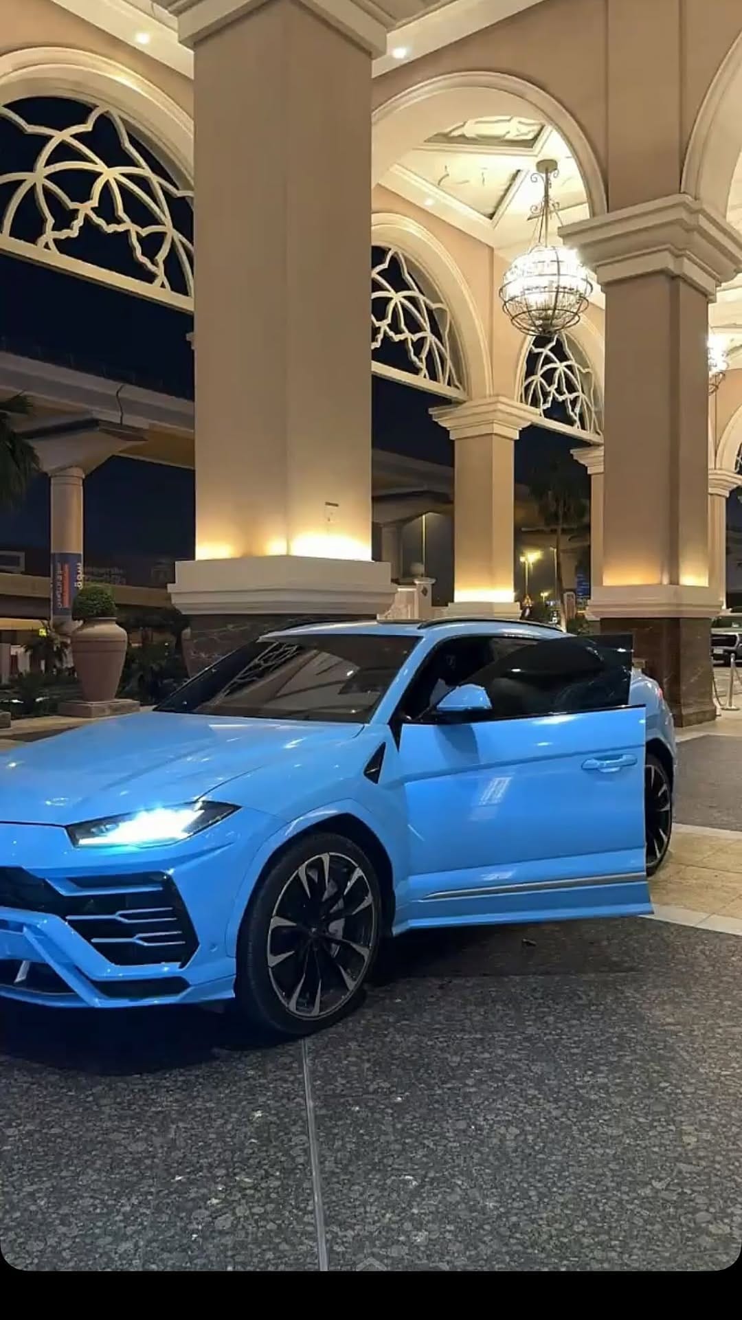 Post 2 by Wail Mohammed on Instagram (video)