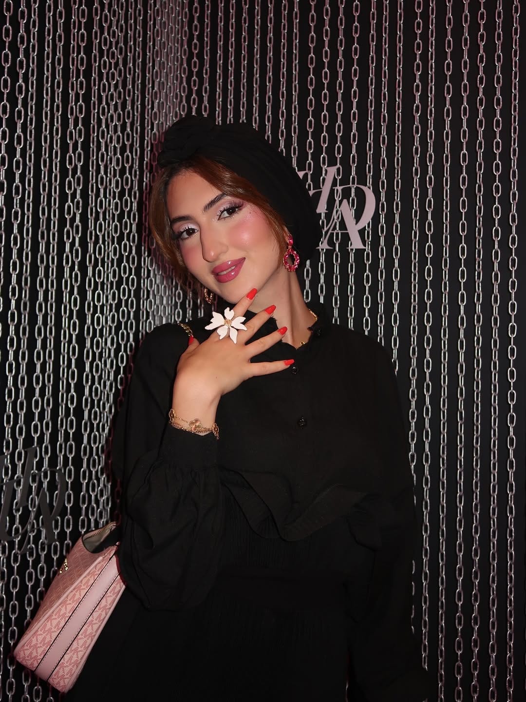 Post 10 by Reem Fedda🧿💕 on Instagram (carousel)