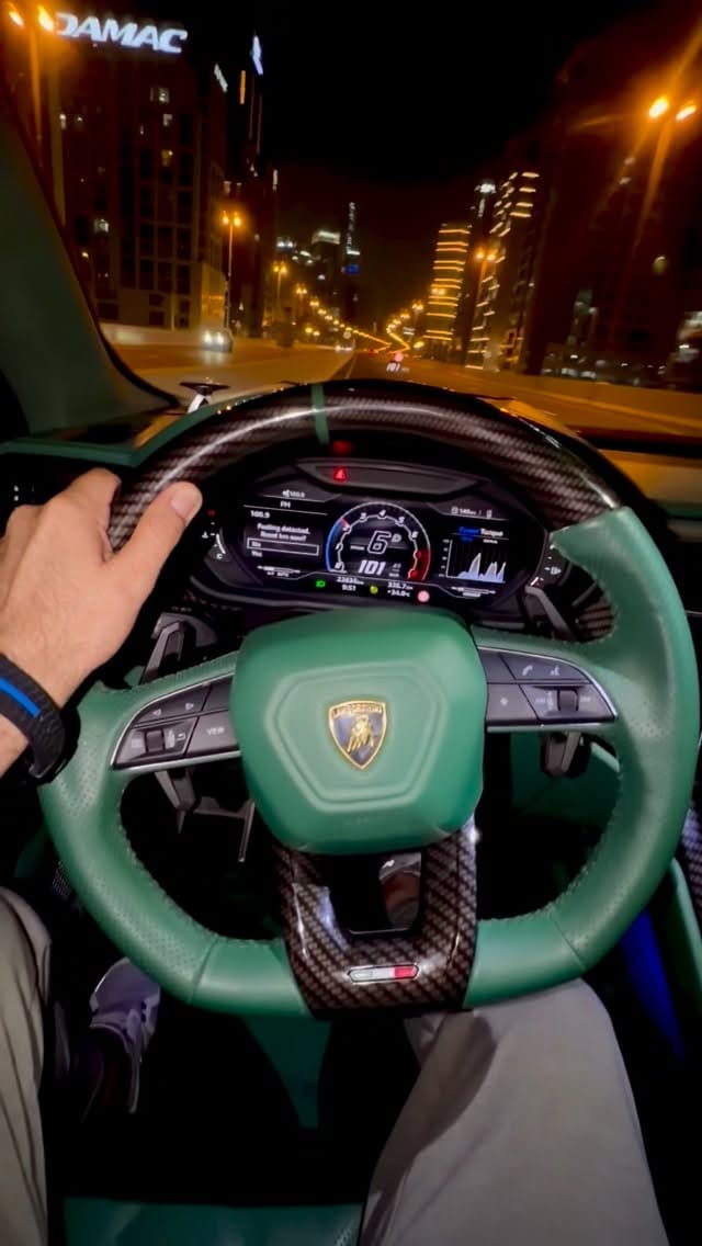 Post 3 by Lasluxurycar on Instagram (video)