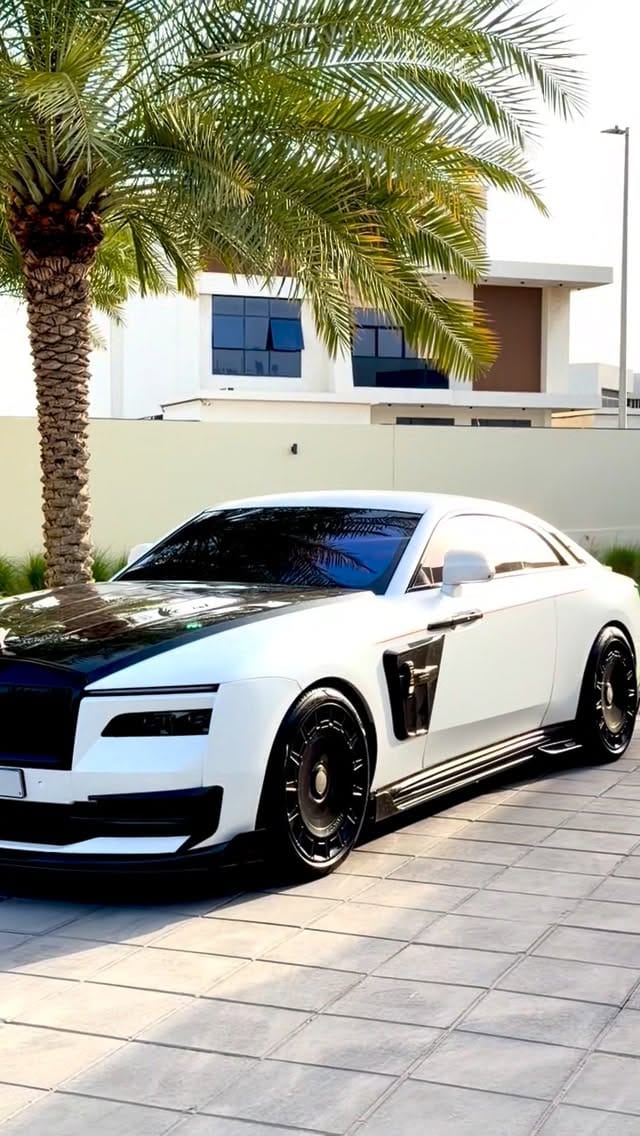 Post 7 by Lasluxurycar on Instagram (video)