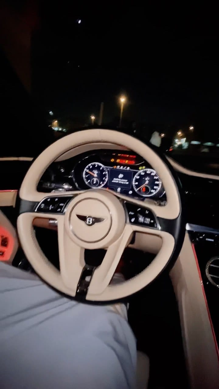 Post 3 by M3 ✪ on Instagram (video)