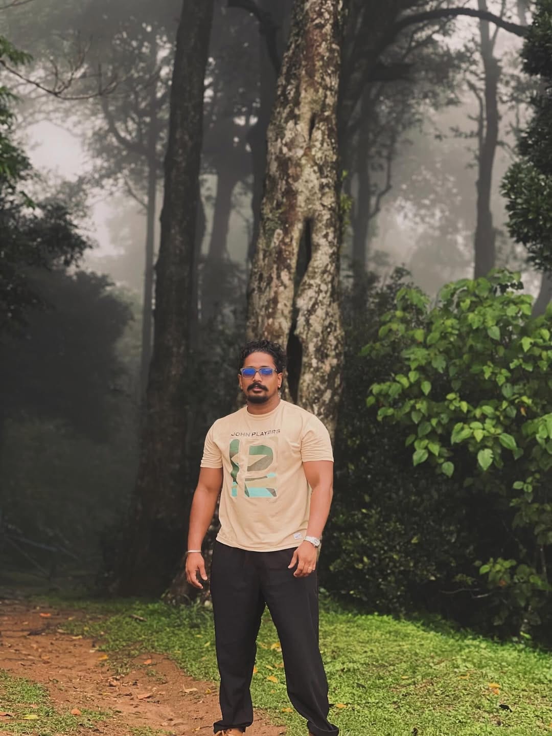 Post 1 by Vignesh on Instagram (carousel)