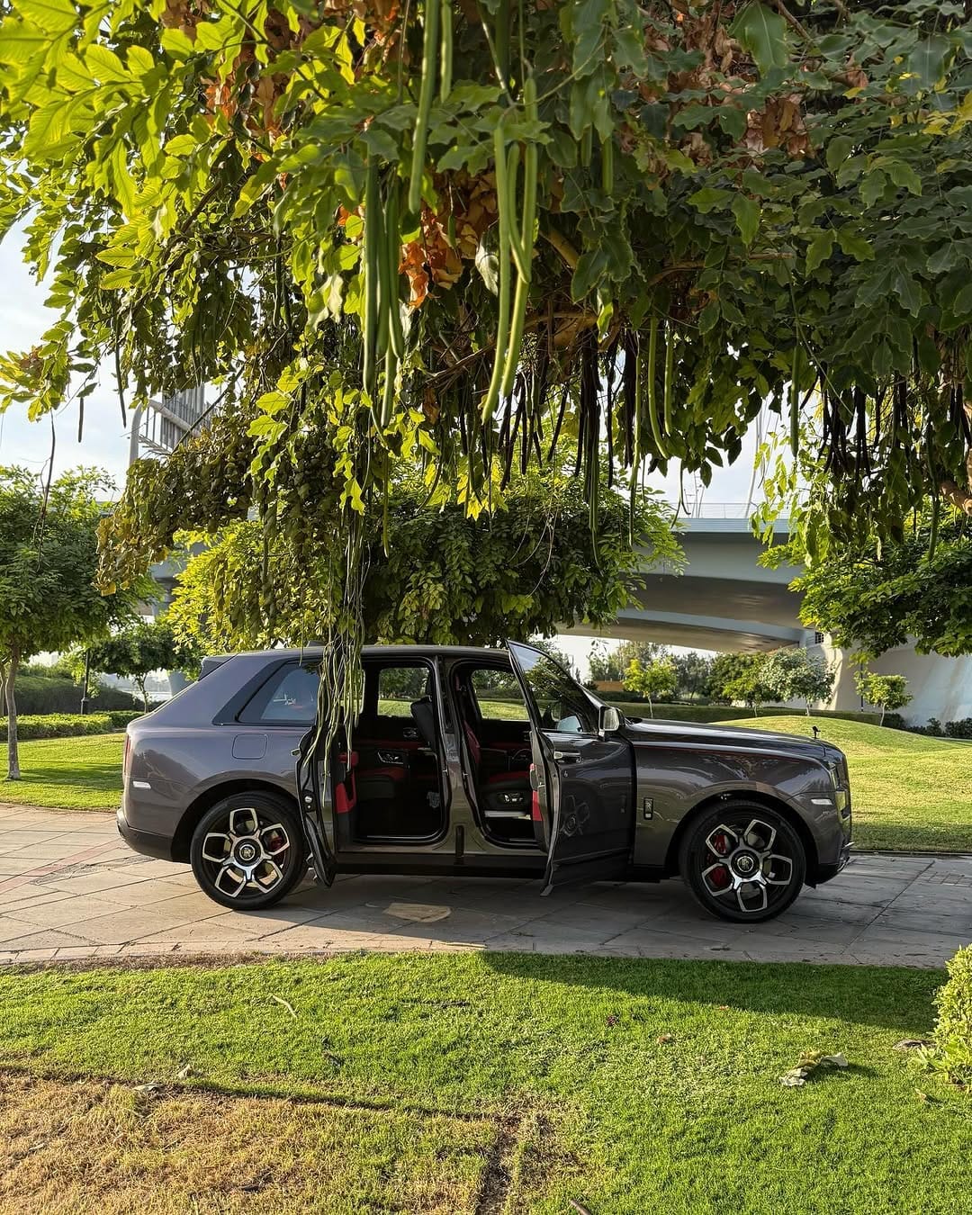 Post 9 by DUBAI CARS RENTAL🇦🇪 تأجير السيارات في دبي on Instagram (carousel)
