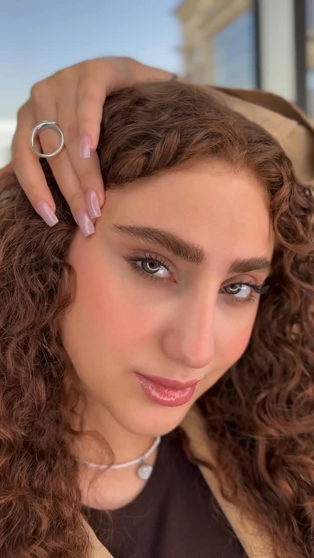 Post 8 by سحر اکبری |میکرو بلیدینگ |micro Pro on Instagram (video)