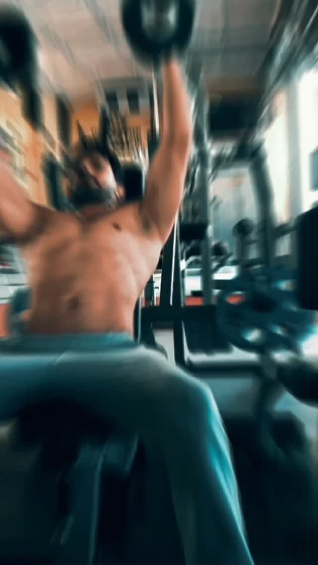 Post 2 by Pilot Faris on Instagram (video)