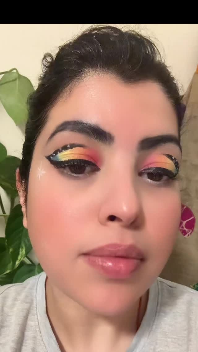 Post 4 by Sayali Khatavkar on Instagram (video)