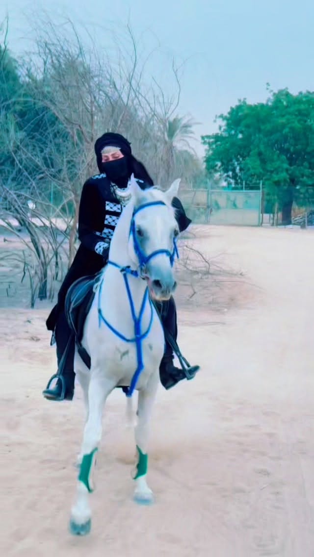 Post 3 by 𝐌𝐚𝐧𝐚𝐫 | 𝐂𝐞𝐫𝐭𝐢𝐟𝐢𝐞𝐝 𝐄𝐪𝐮𝐞𝐬𝐭𝐫𝐢𝐚𝐧 𝐂𝐨𝐚𝐜𝐡 on Instagram (video)
