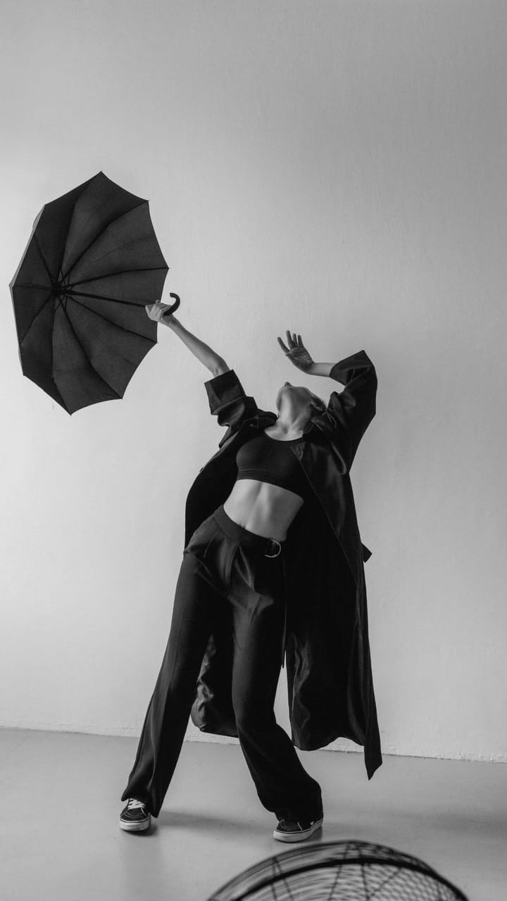 Post 7 by Photographer Dubai | Julia Savchenko on Instagram (video)
