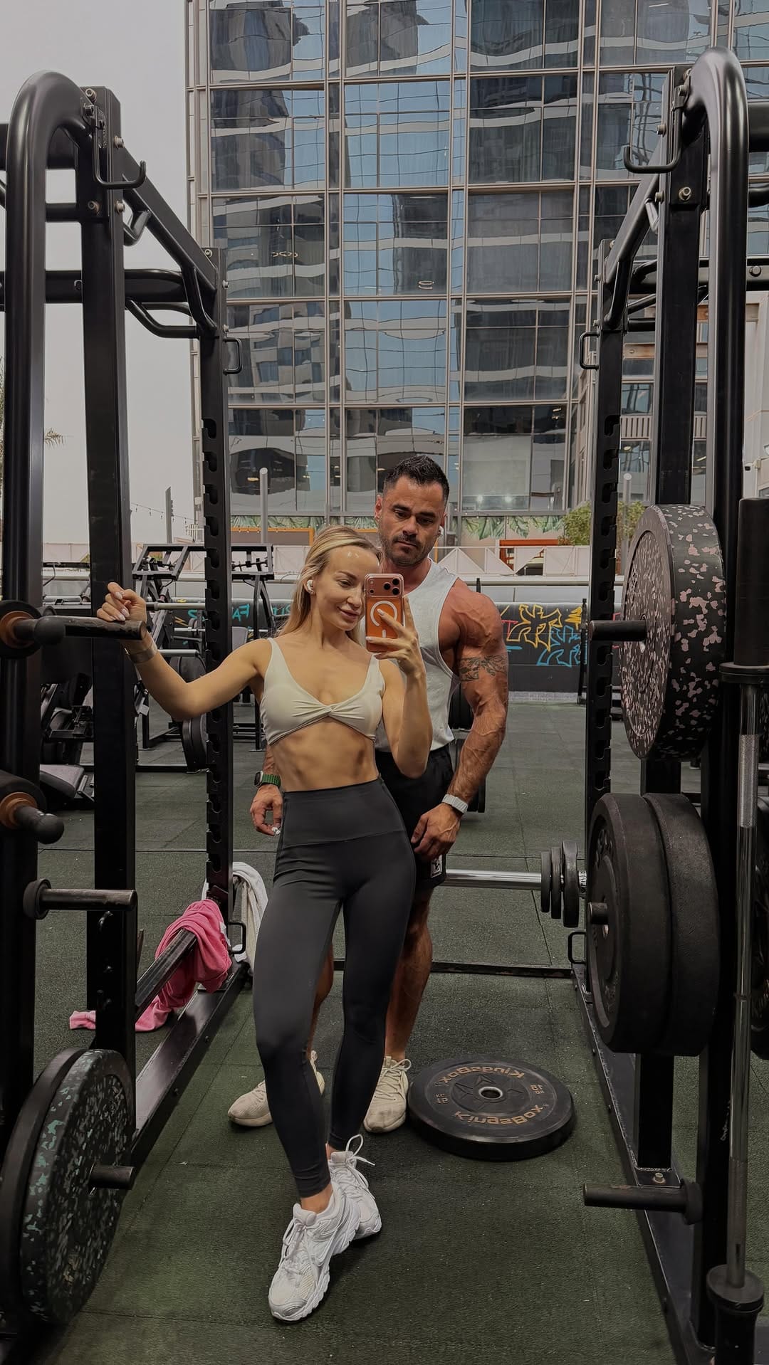 Post 5 by DUBAI PHOTOGRAPHY🤍 OLENA on Instagram (video)