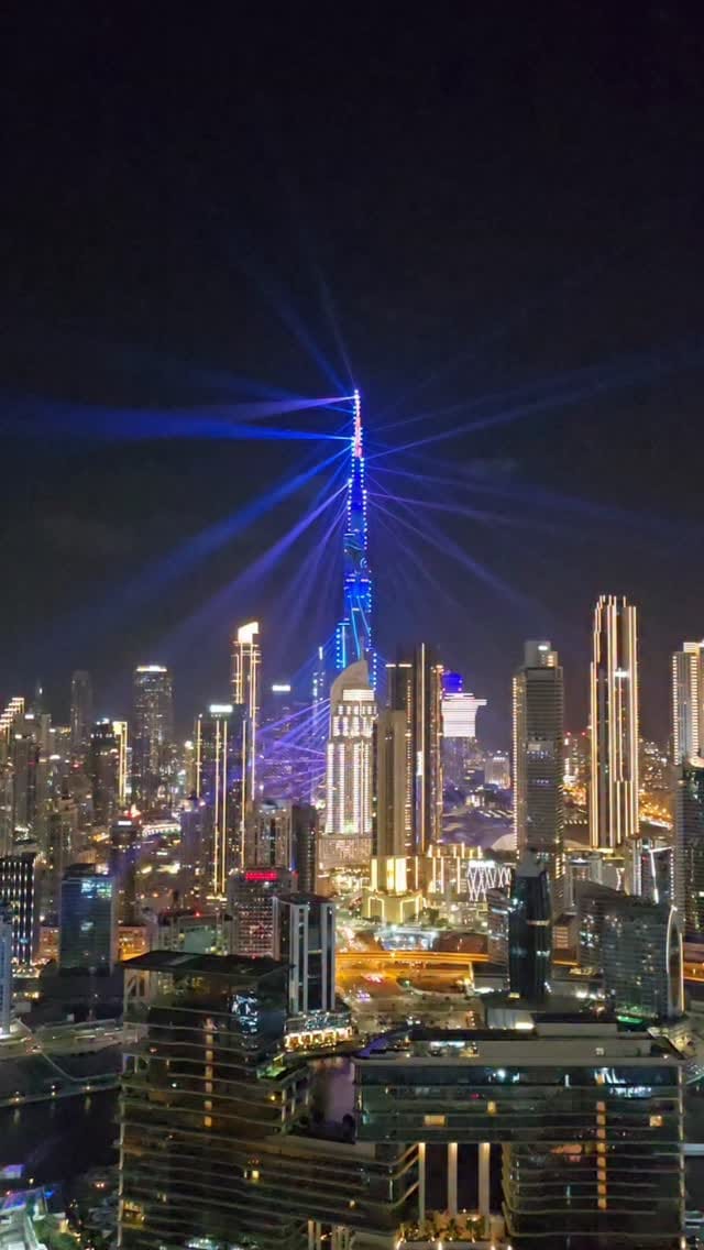 Post 2 by Rohani Tanasal 🇲🇨 روحاني 🇦🇪 on Instagram (video)