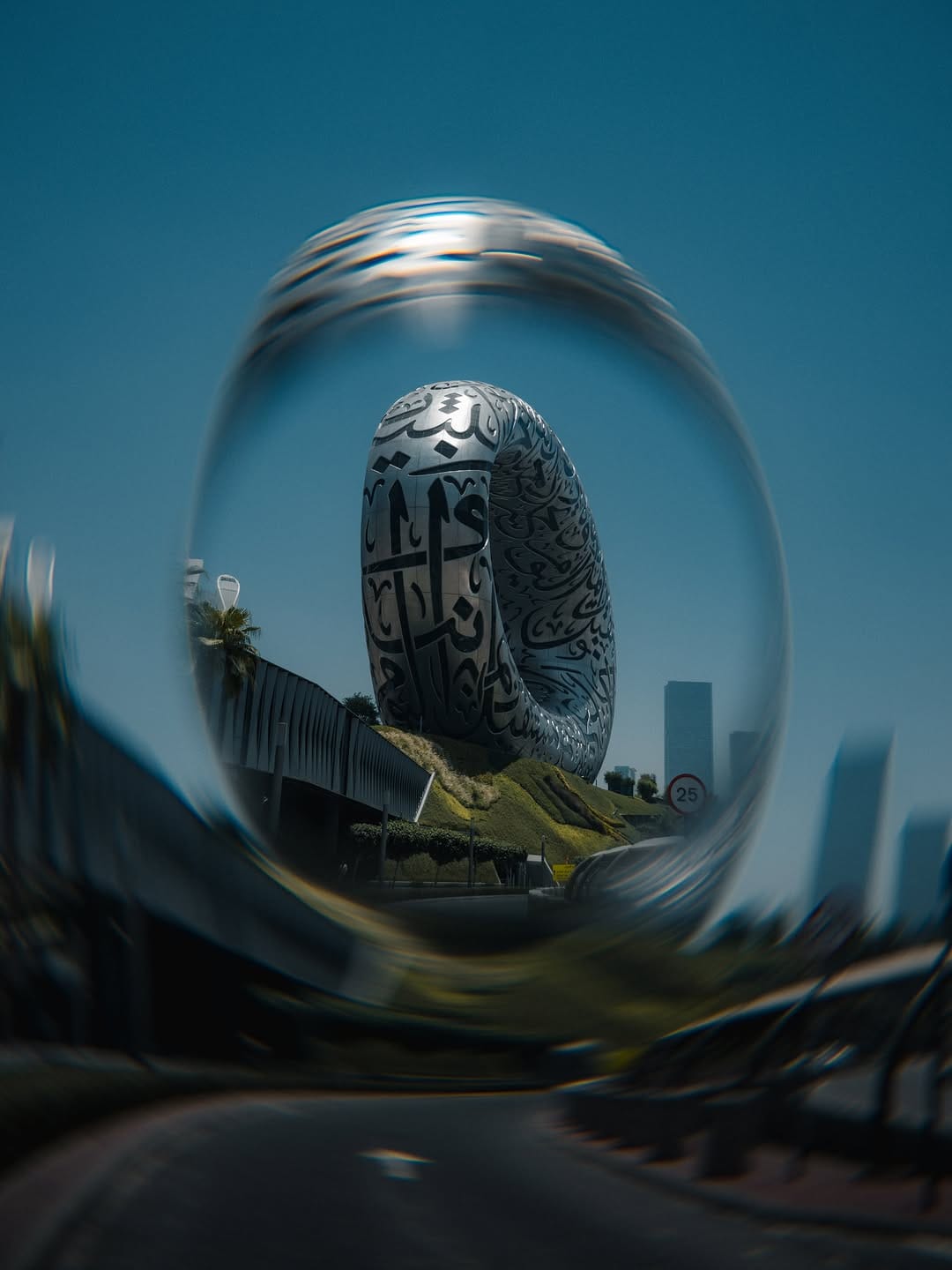 Post 4 by Essa Zahidi on Instagram (carousel)