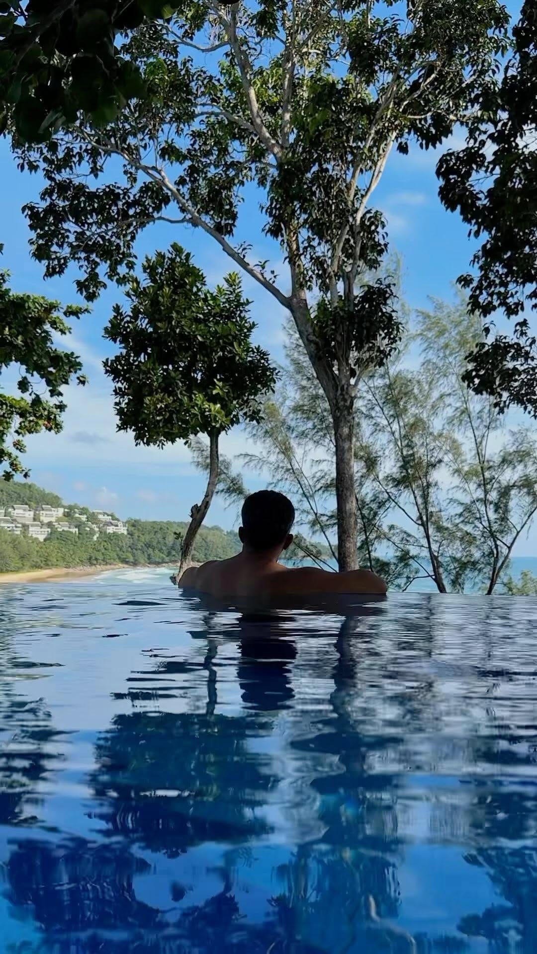 Post 10 by Mohamad A.Hussein on Instagram (video)