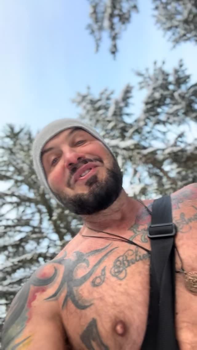 Post 8 by 𝓟𝓮𝓽𝓮𝓻 𝓔𝓡𝓩𝓥𝓞 𝓩𝓿𝓸𝓷𝓪𝓻 | fotograf on Instagram (video)