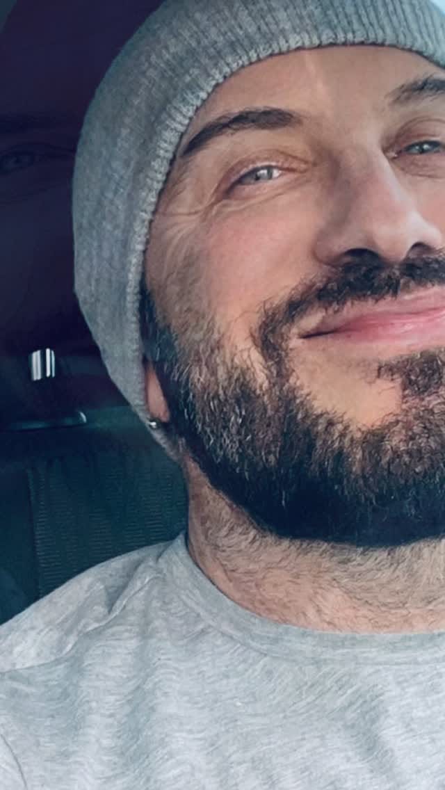 Post 10 by 𝓟𝓮𝓽𝓮𝓻 𝓔𝓡𝓩𝓥𝓞 𝓩𝓿𝓸𝓷𝓪𝓻 | fotograf on Instagram (video)