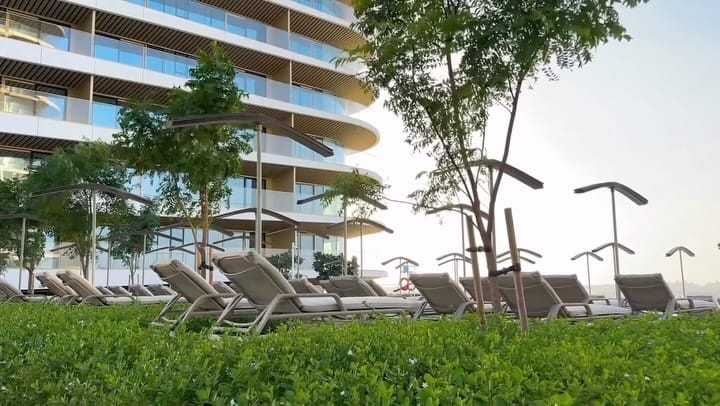 Post 7 by Hamzi Film Production - Dubai | Photographer | Videographer on Instagram (video)
