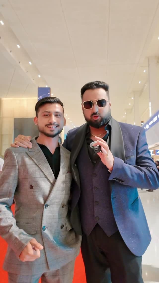 Post 6 by Hamzi Film Production - Dubai | Photographer | Videographer on Instagram (video)