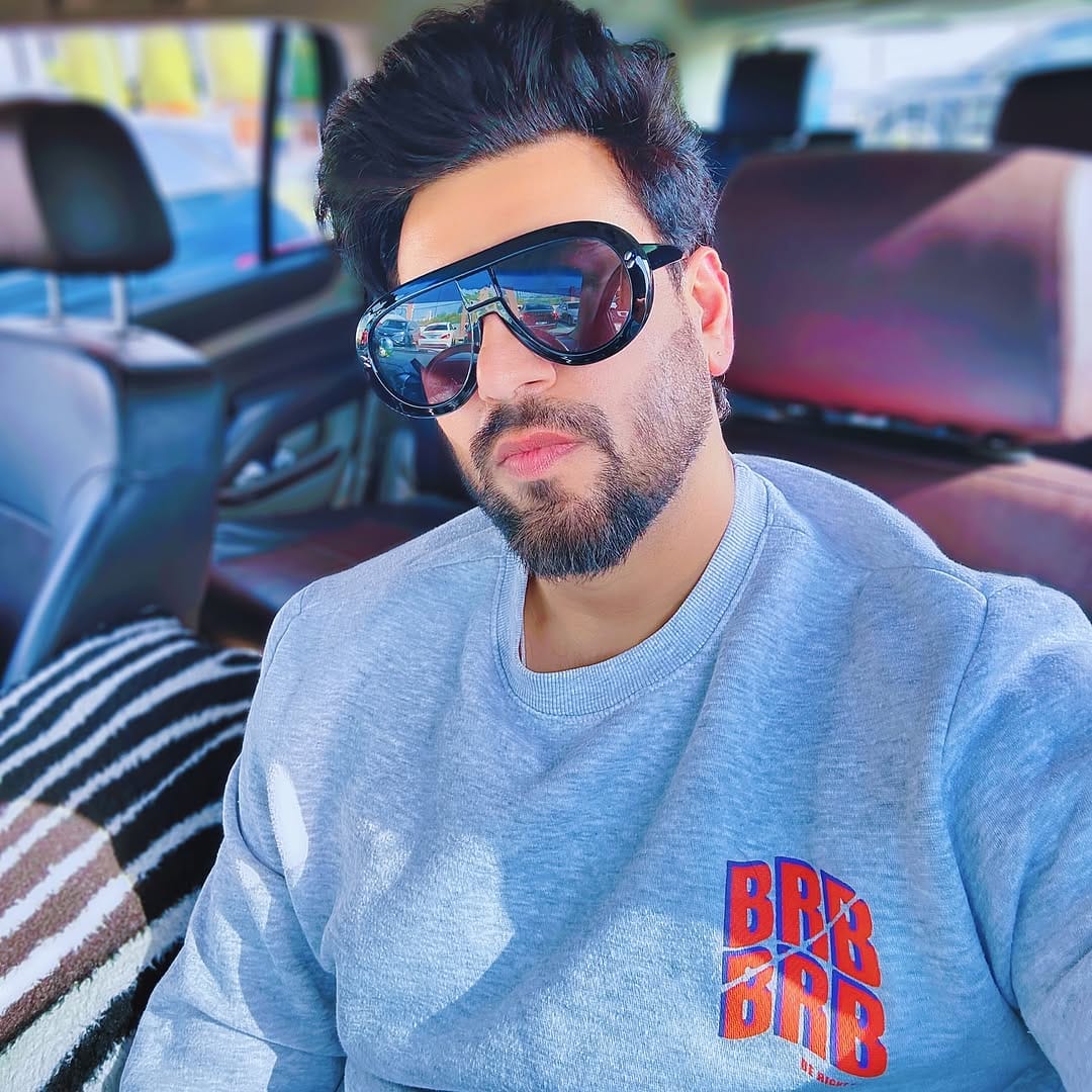 Post 6 by ⭐️⭐️A KINGG⭐️⭐️️️️️ on Instagram (carousel)