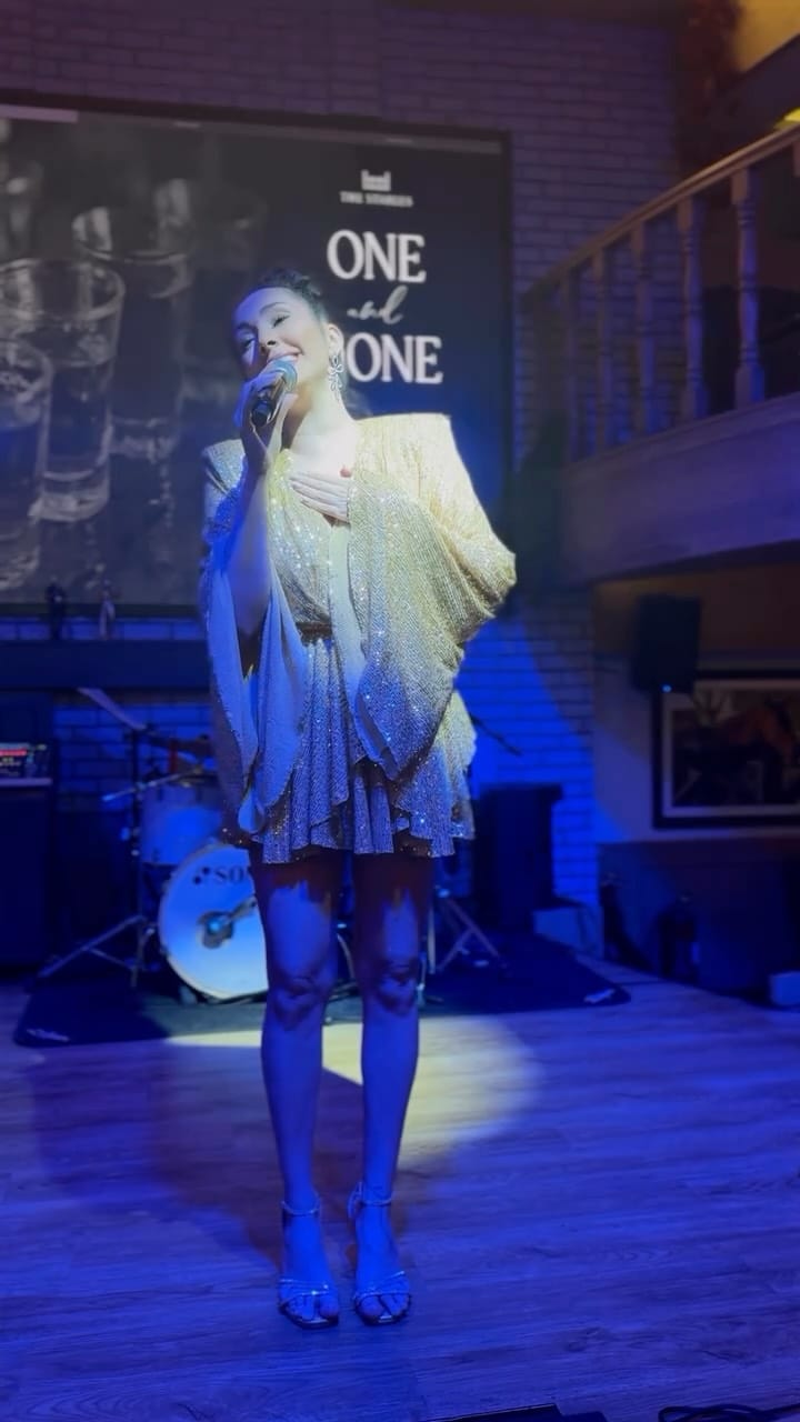 Post 2 by Maxime | Live Singer Dubai on Instagram (video)