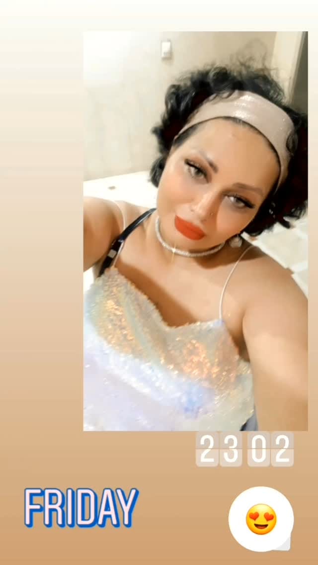 Post 2 by Homa Queen on Instagram (video)