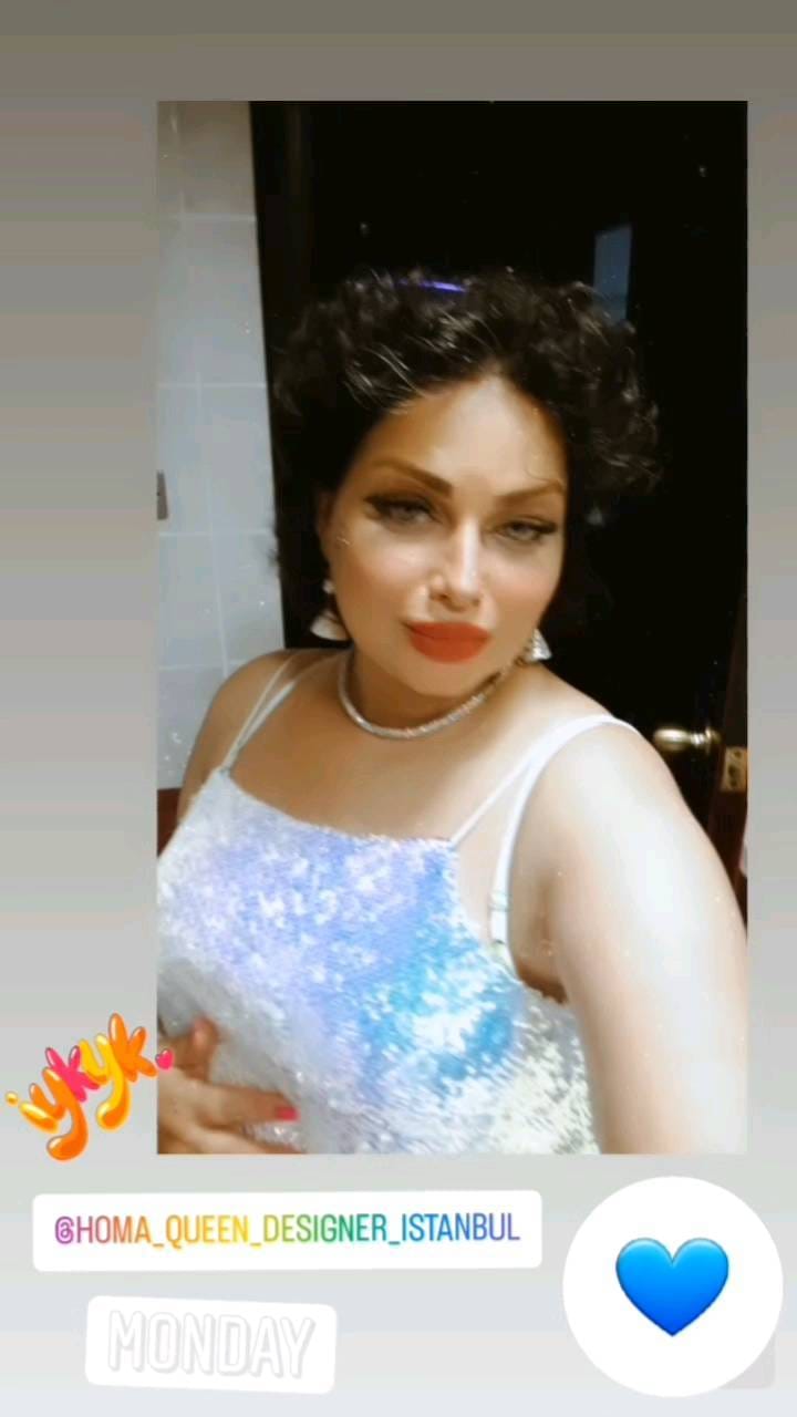 Post 3 by Homa Queen on Instagram (video)