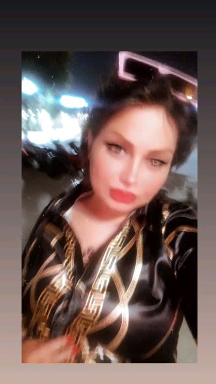 Post 7 by Homa Queen on Instagram (video)