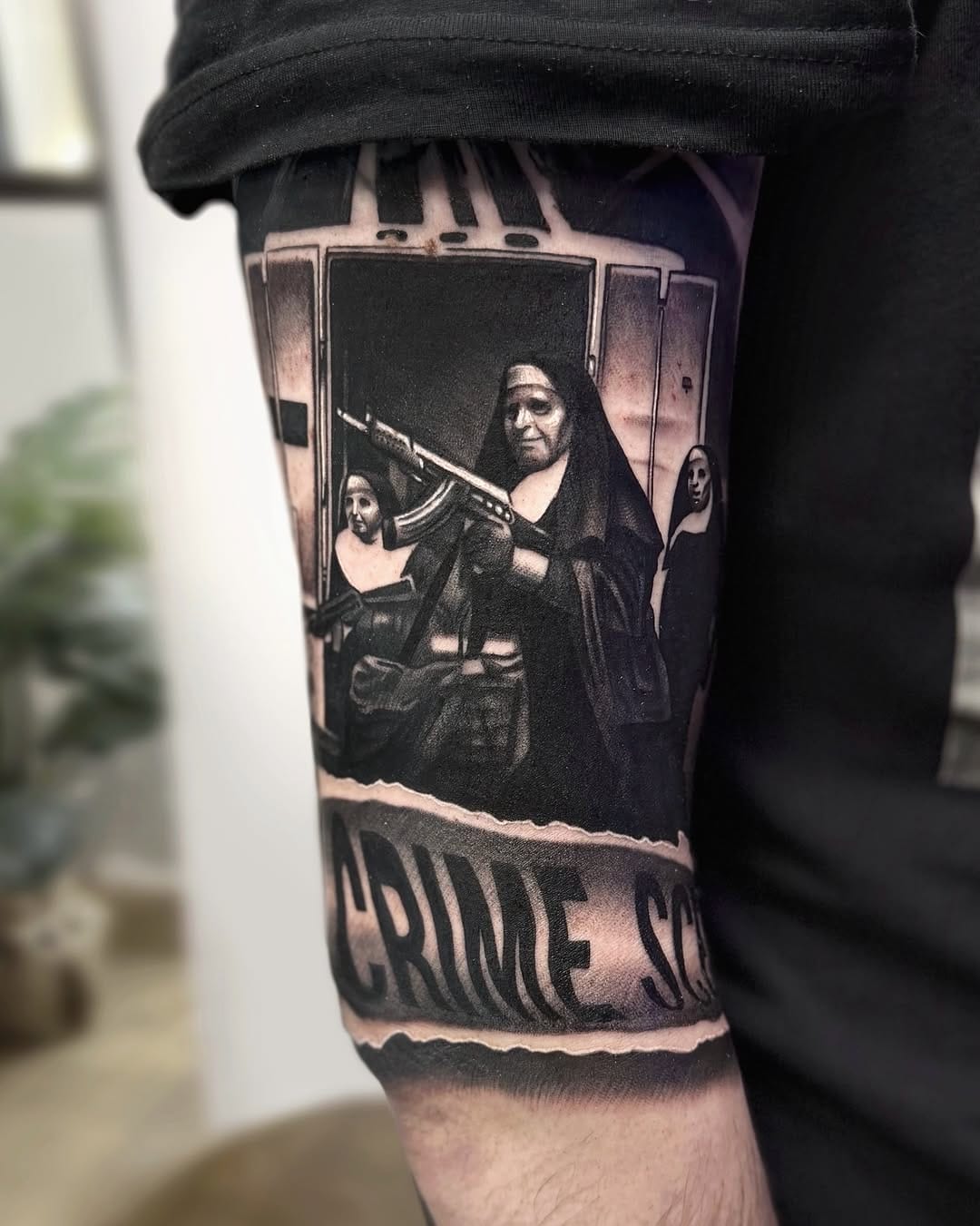 Post 5 by 🔹𝙵𝚛𝚊𝚗𝚔 𝚝𝚊𝚝𝚝𝚘𝚘𝚜. on Instagram (carousel)