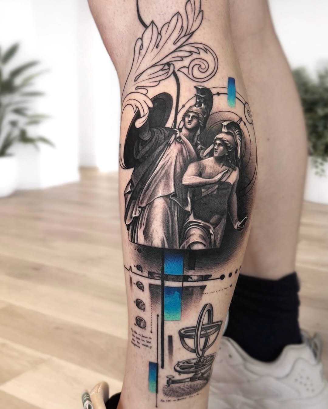 Post 3 by 🔹𝙵𝚛𝚊𝚗𝚔 𝚝𝚊𝚝𝚝𝚘𝚘𝚜. on Instagram (carousel)