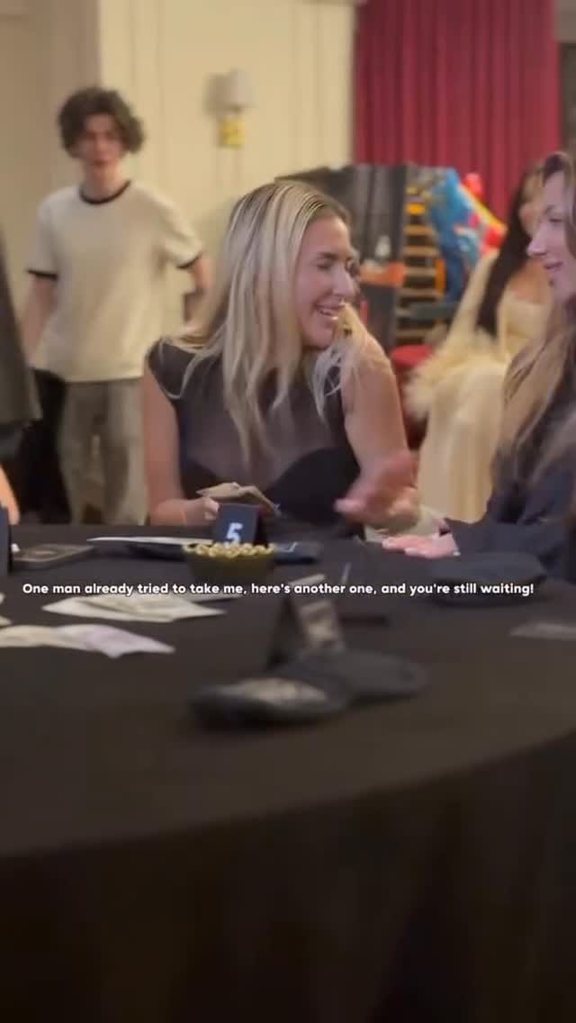 Post 4 by Mariia on Instagram (video)