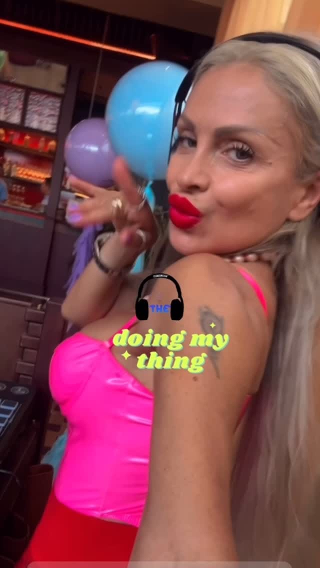 Post 5 by Dj Angela Pandelis on Instagram (video)
