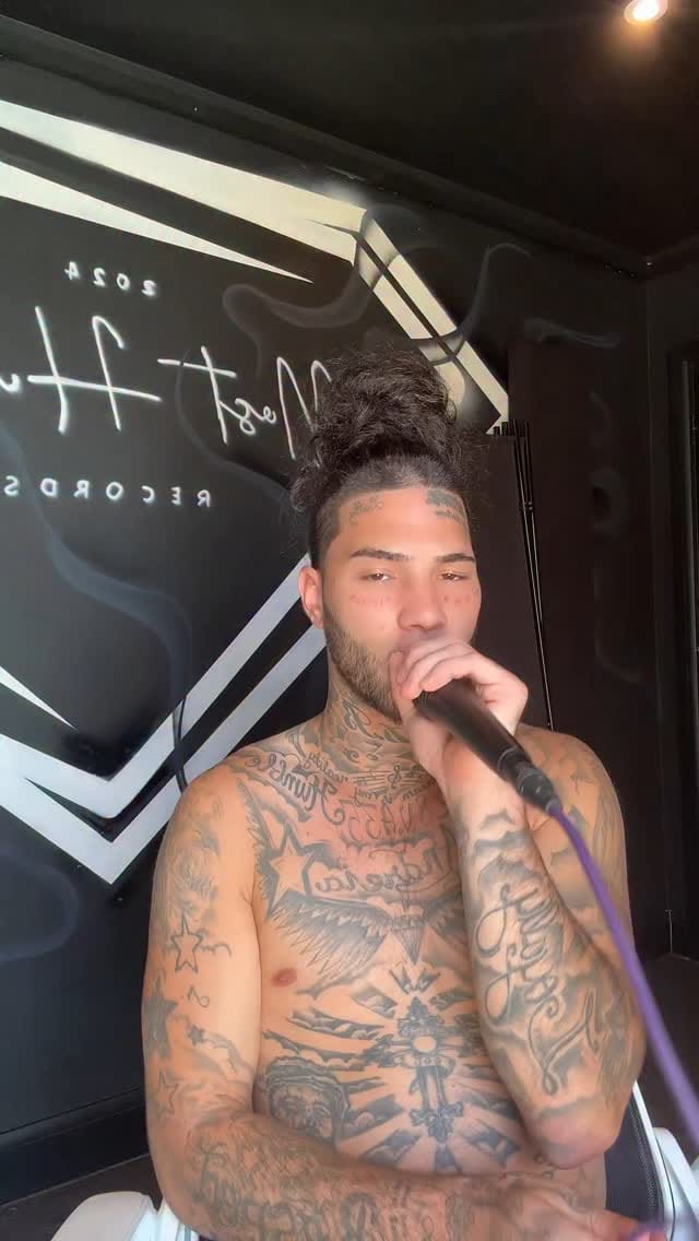 Post 7 by Lattz on Instagram (video)