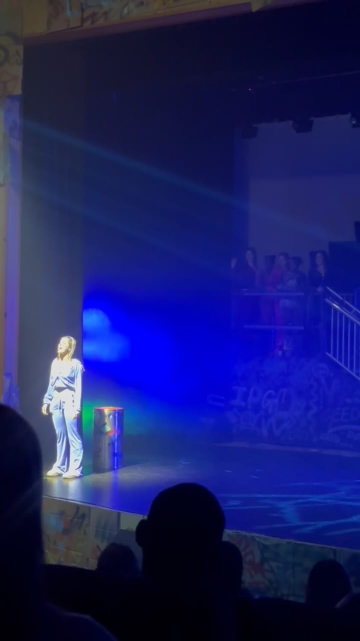 Post 5 by Lisa Scott-Lee on Instagram (video)