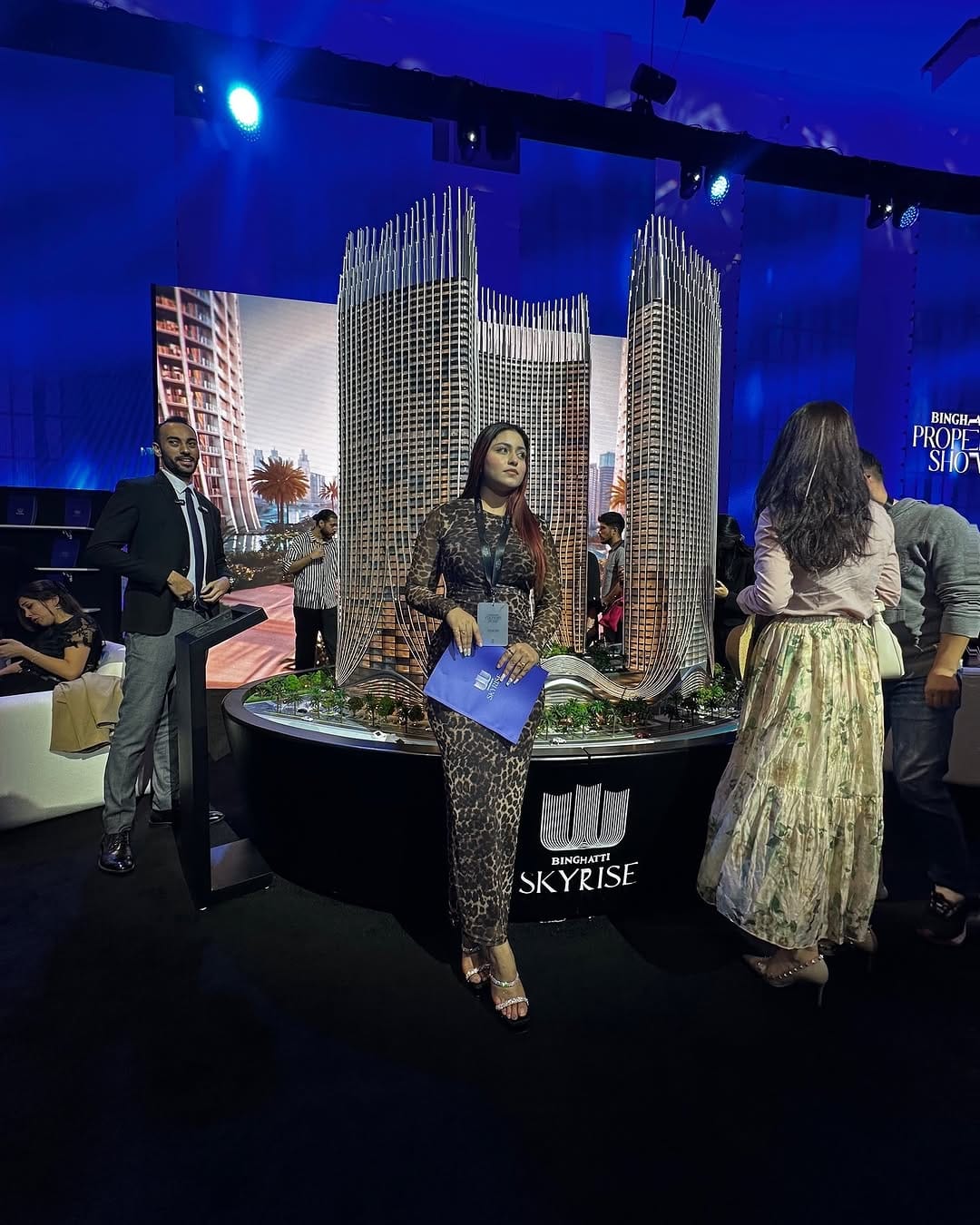 Post 9 by Priya chaudhary|model|realtor🧿🇦🇪 on Instagram (carousel)