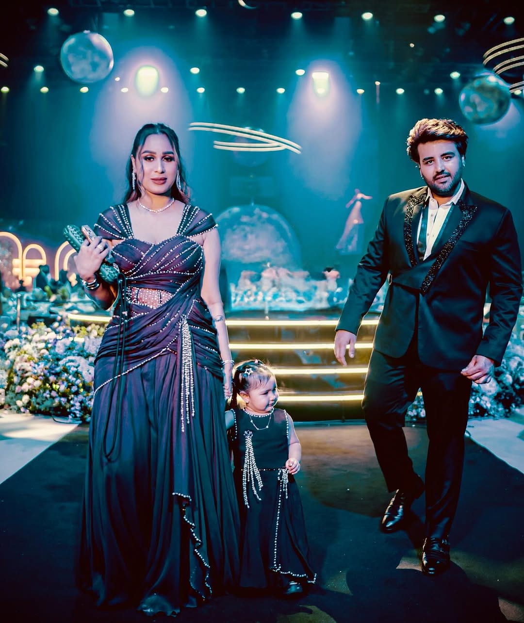 Post 1 by Mansi Mehta Kothari 🧿 on Instagram (carousel)