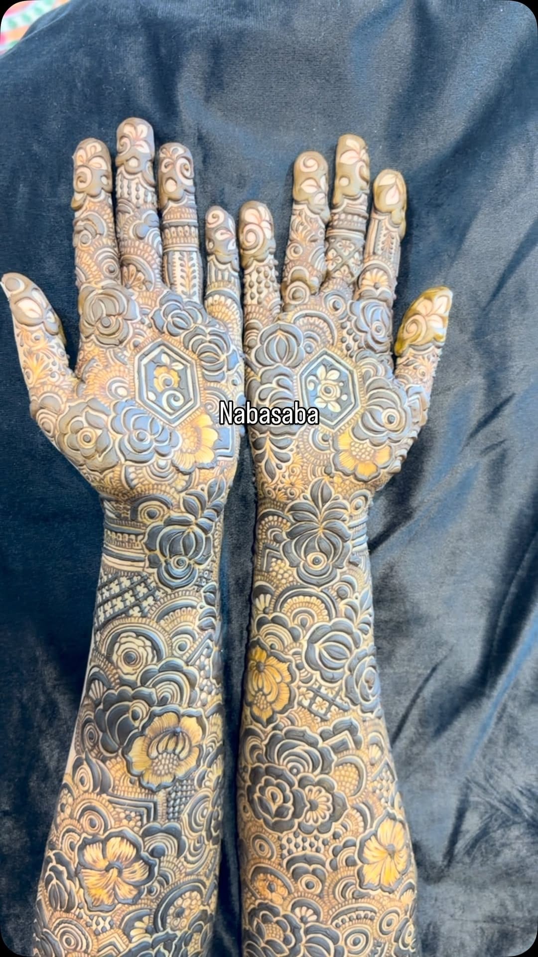 Post 6 by Naba Danish Sarvar | Mehendi Artist ☘️ on Instagram (video)