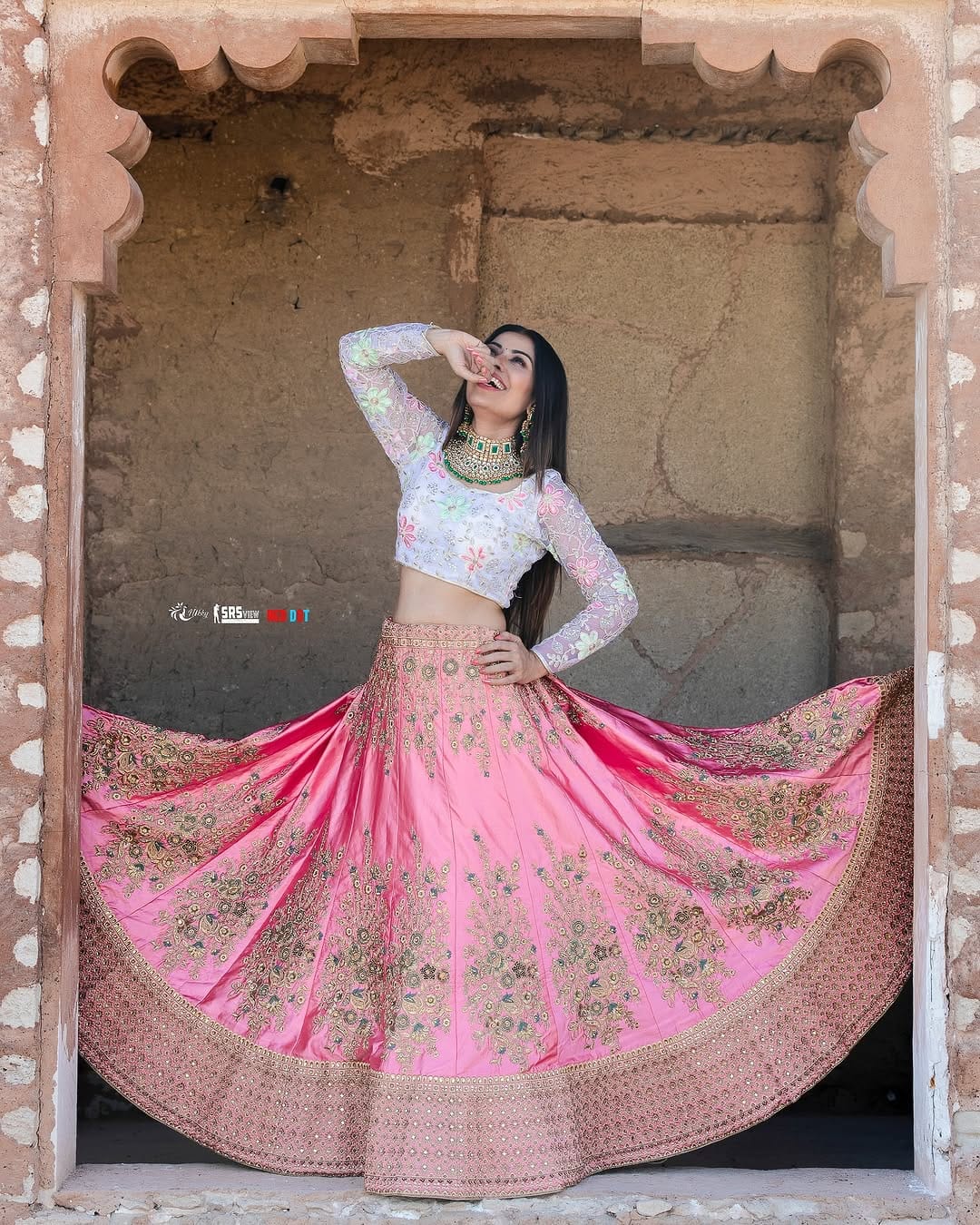 Post 9 by Vidya Joshipatel on Instagram (carousel)