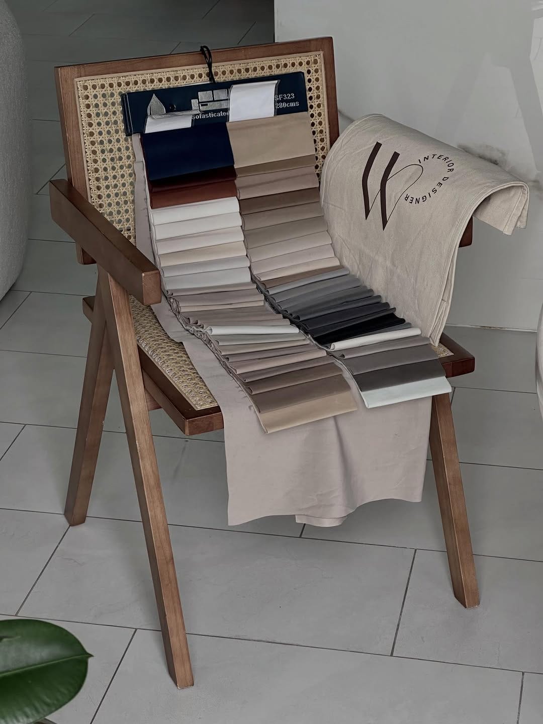Post 7 by Wafa Fekir | Interior designer on Instagram (carousel)