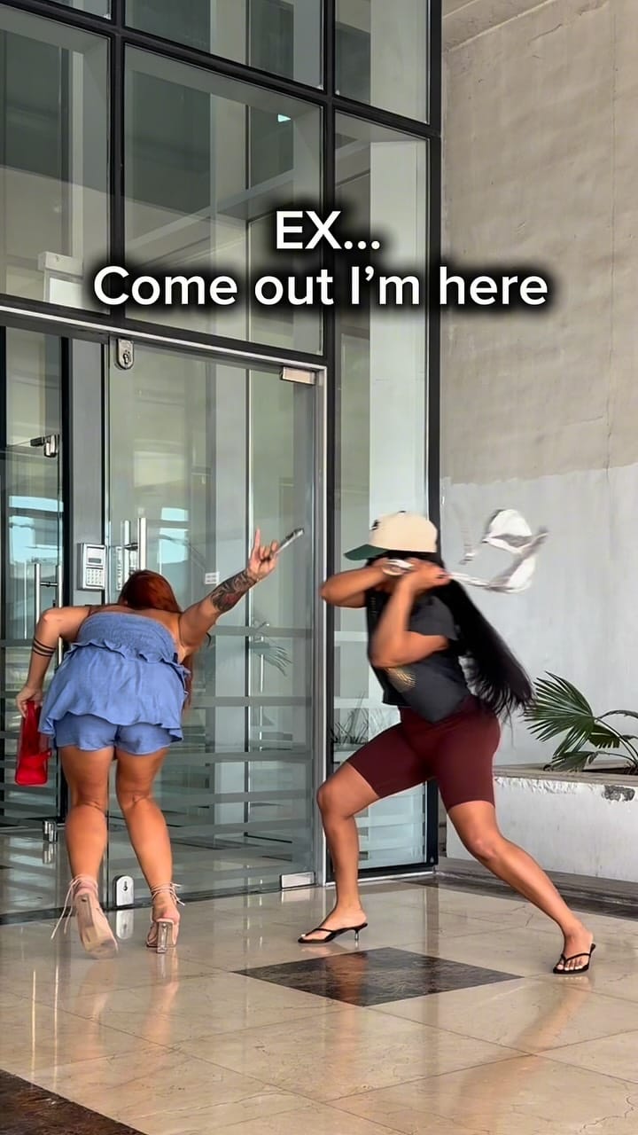 Post 4 by Tayakruzz on Instagram (video)
