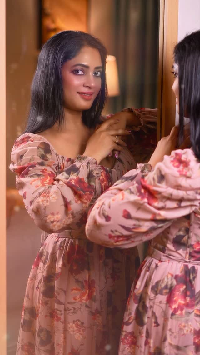 Post 1 by Sunitha Devi🧿 on Instagram (video)
