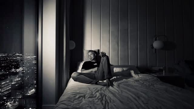 Post 1 by Le Flex on Instagram (video)