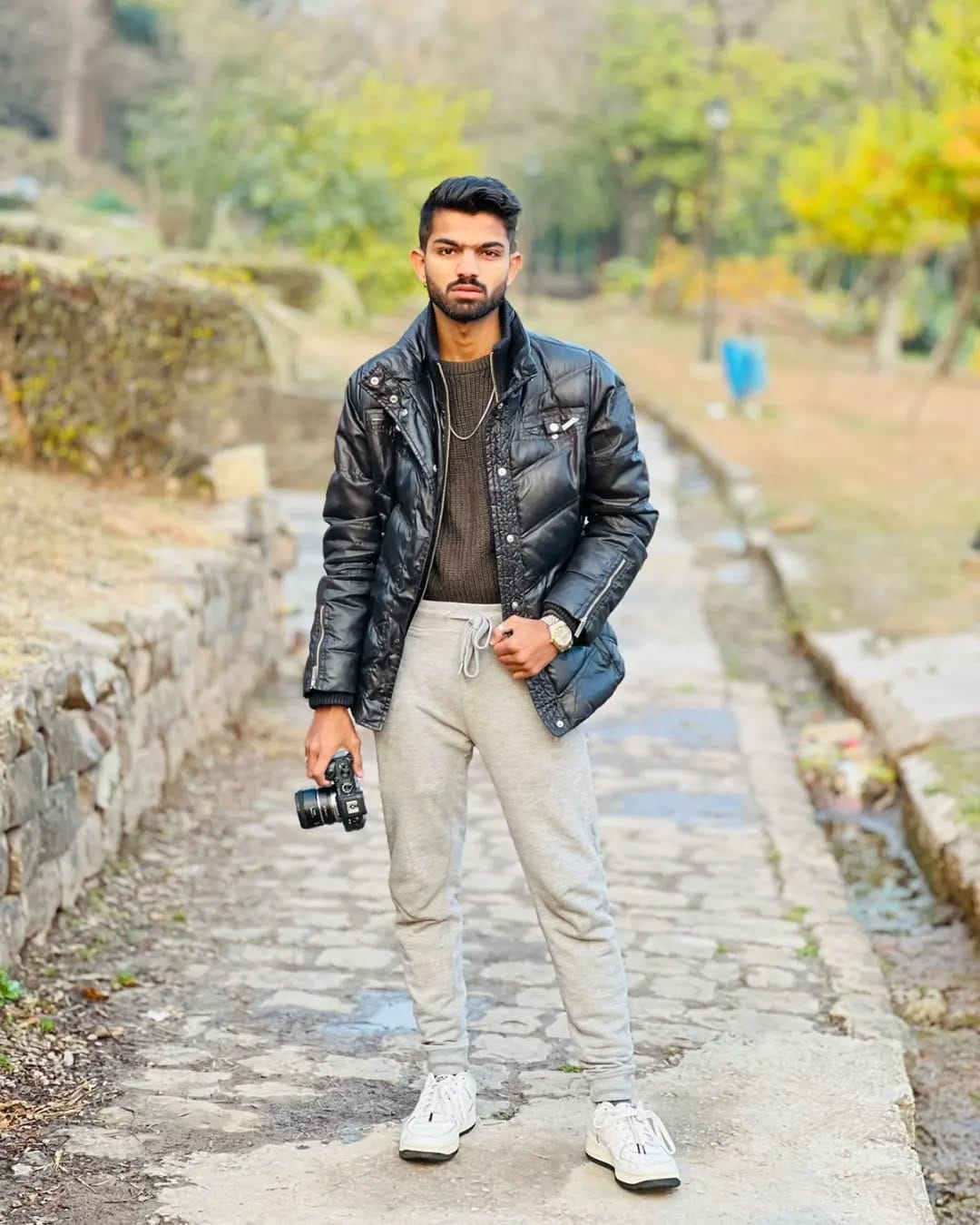 Post 10 by Shahrukh Ali on Instagram (image)