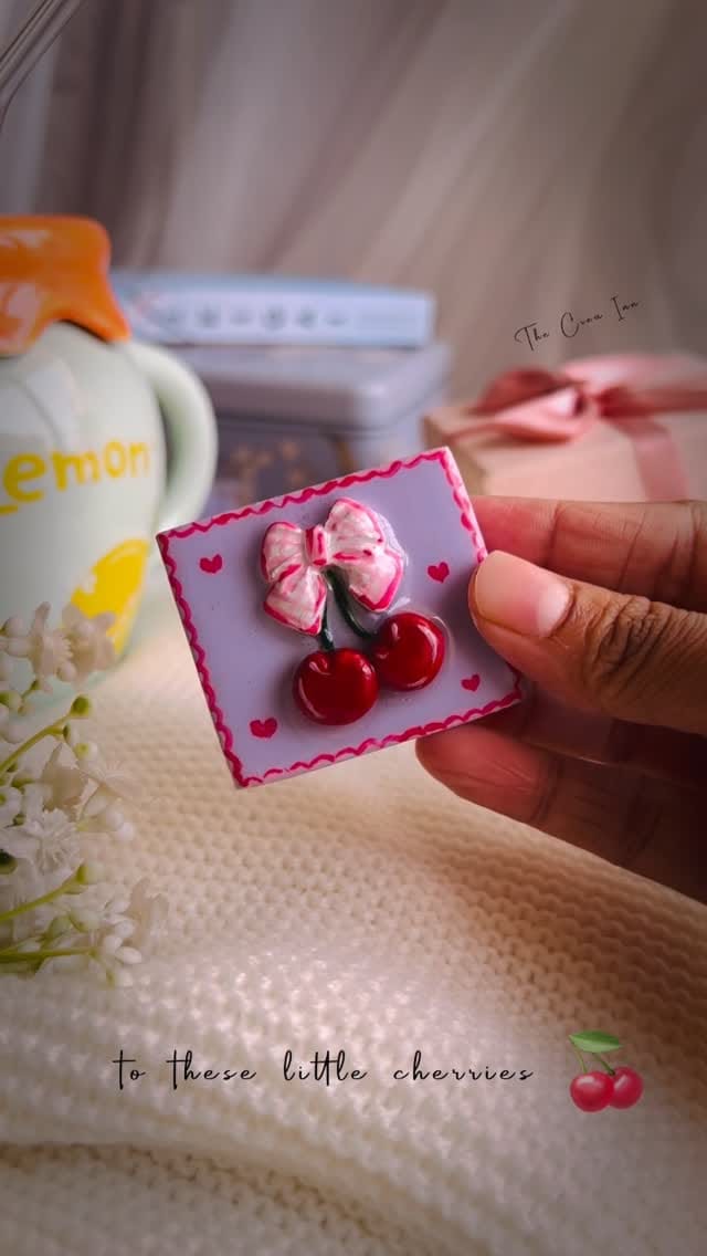 Post 10 by The Crea Inn | Polymer clay artist based in UAE 🇦🇪 on Instagram (video)
