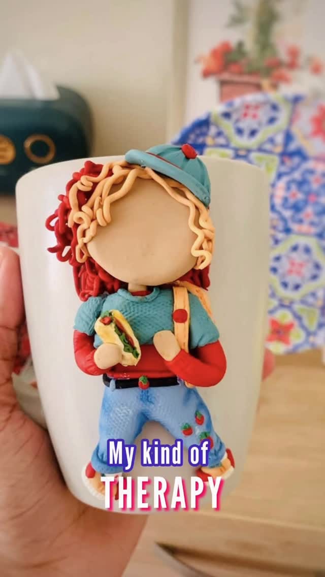 Post 4 by The Crea Inn | Polymer clay artist based in UAE 🇦🇪 on Instagram (video)
