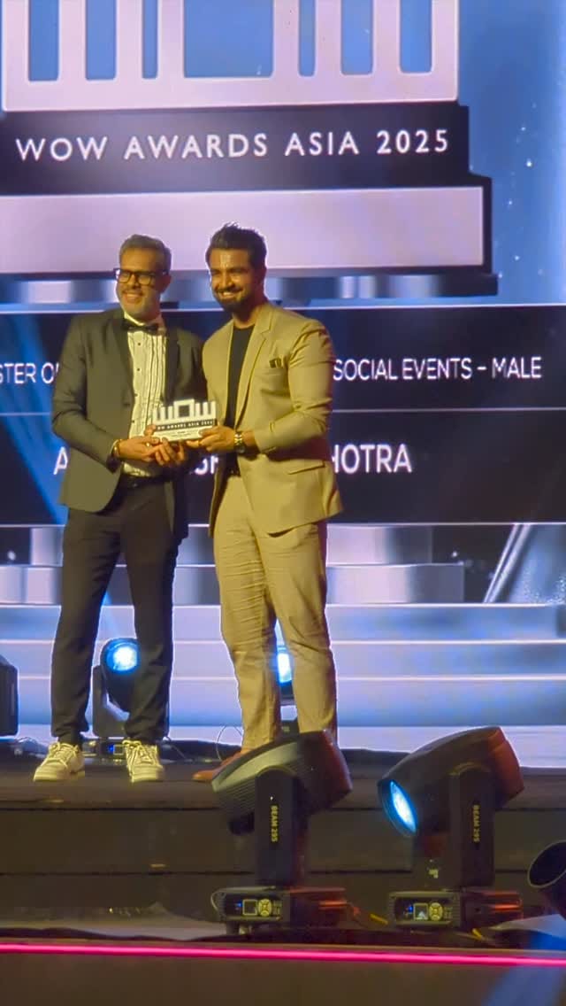 Post 10 by Anchor Vishal Malhotra on Instagram (video)
