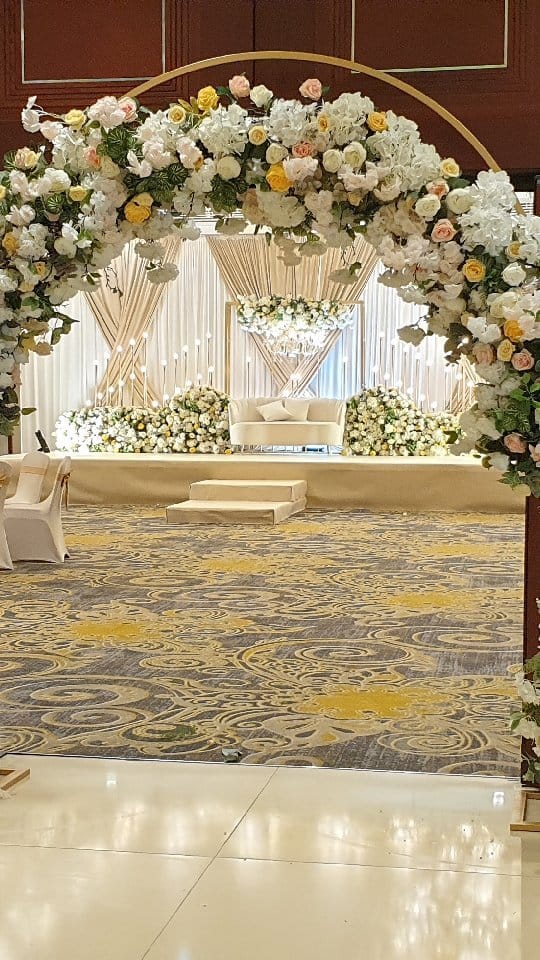 Post 10 by Shooq Events and Flowers on Instagram (video)