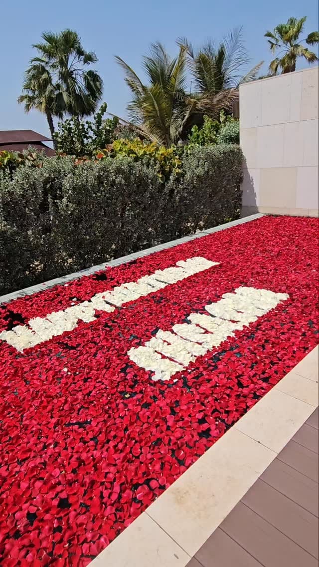 Post 7 by Shooq Events and Flowers on Instagram (video)