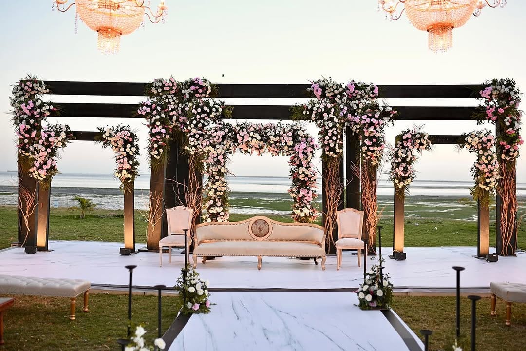 Post 10 by Marks Planners on Instagram (carousel)