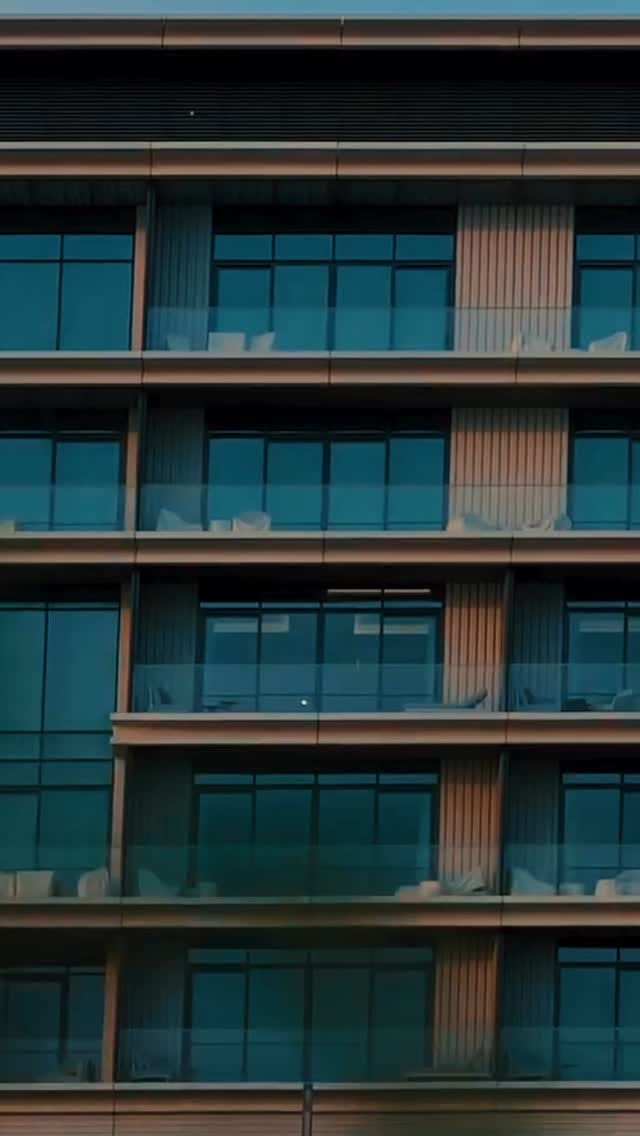 Post 10 by Farina Giorgia on Instagram (video)