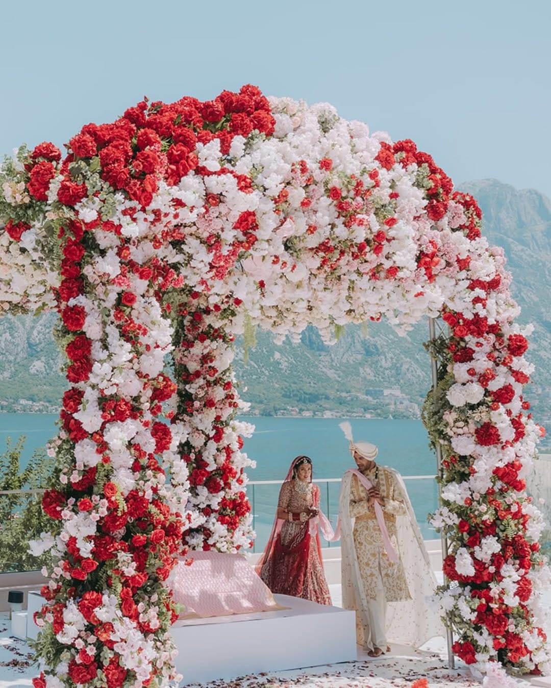 Post 7 by Weddings by Ekta Saigal Lulla | Wedding Planner on Instagram (carousel)