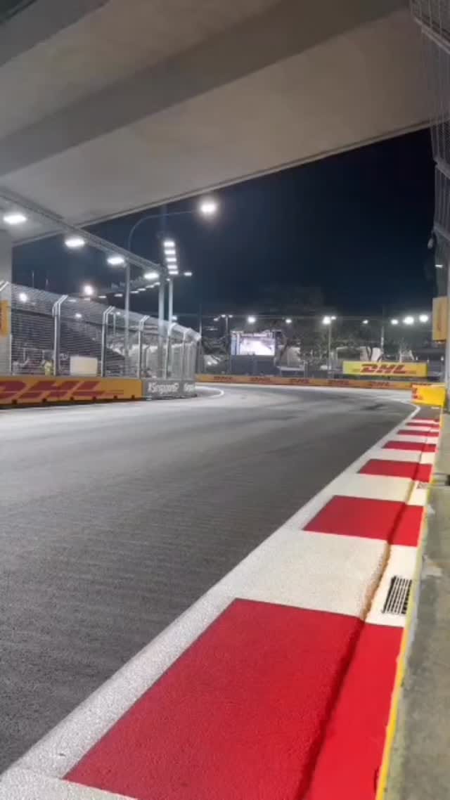 Post 3 by YACHT PARTY DUBAI🧿 on Instagram (video)