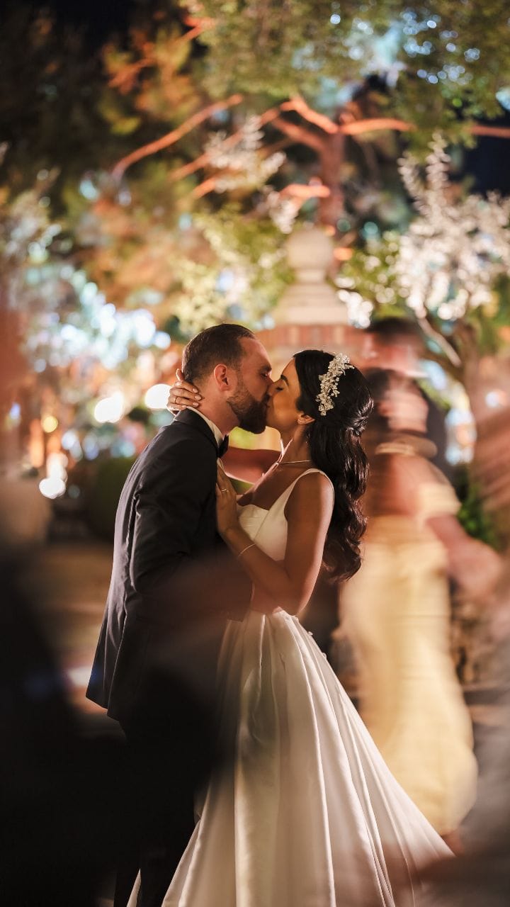 Post 3 by Tie The Knot on Instagram (video)